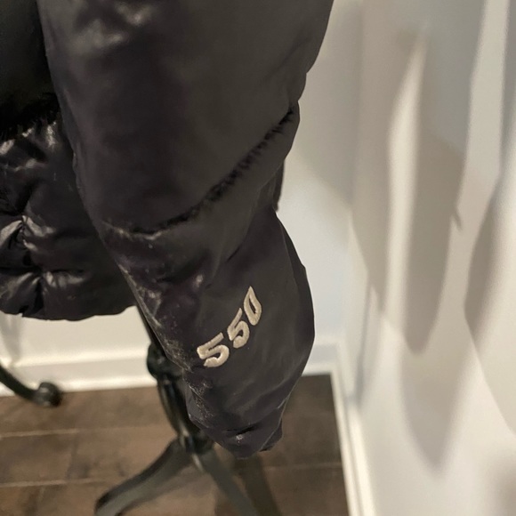 North Face Puff Jacket in Juniors Medium Great Condition - Picture 6 of 11